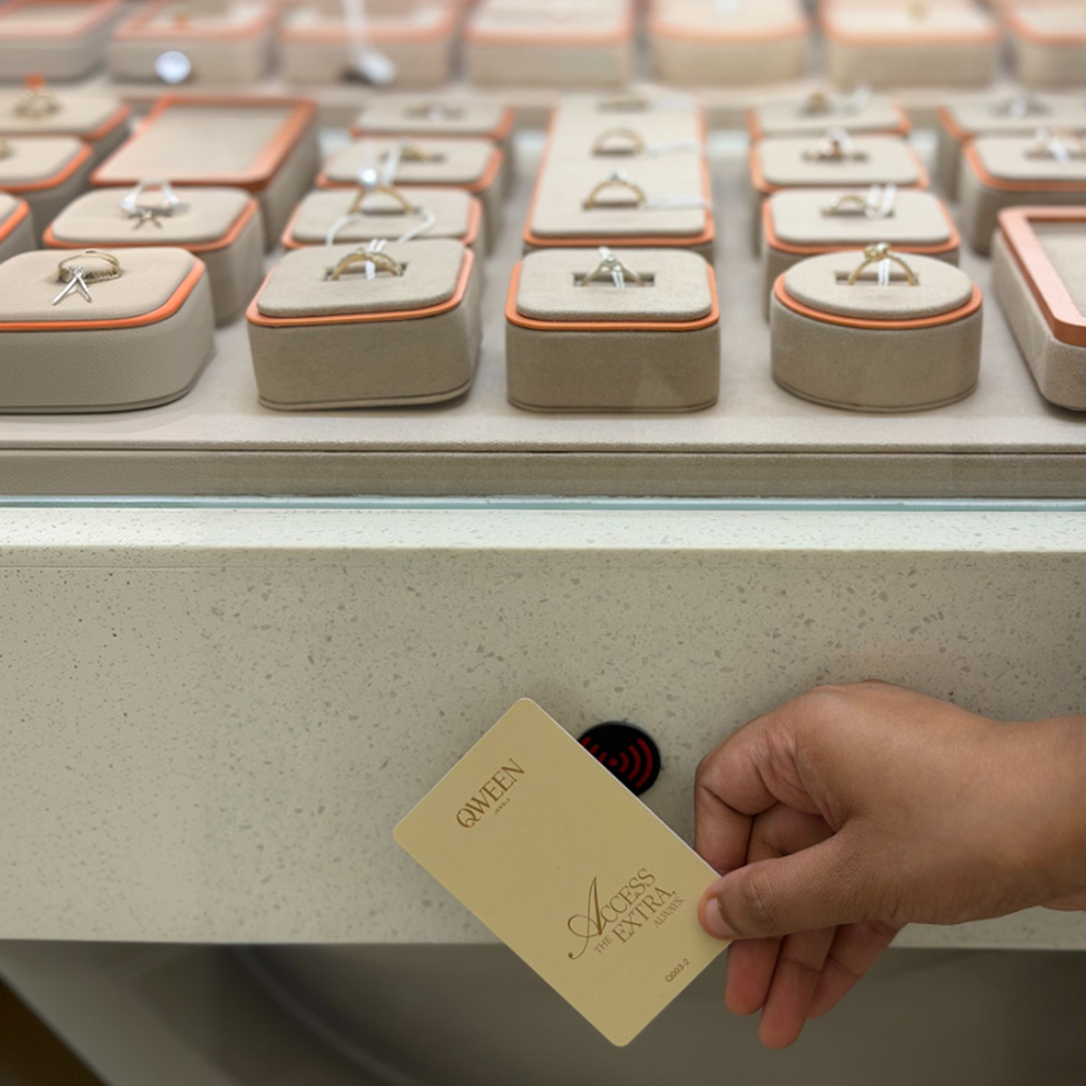 Building Self-Browsing Retail: Reimagining Jewellery Discovery @QWEEN
