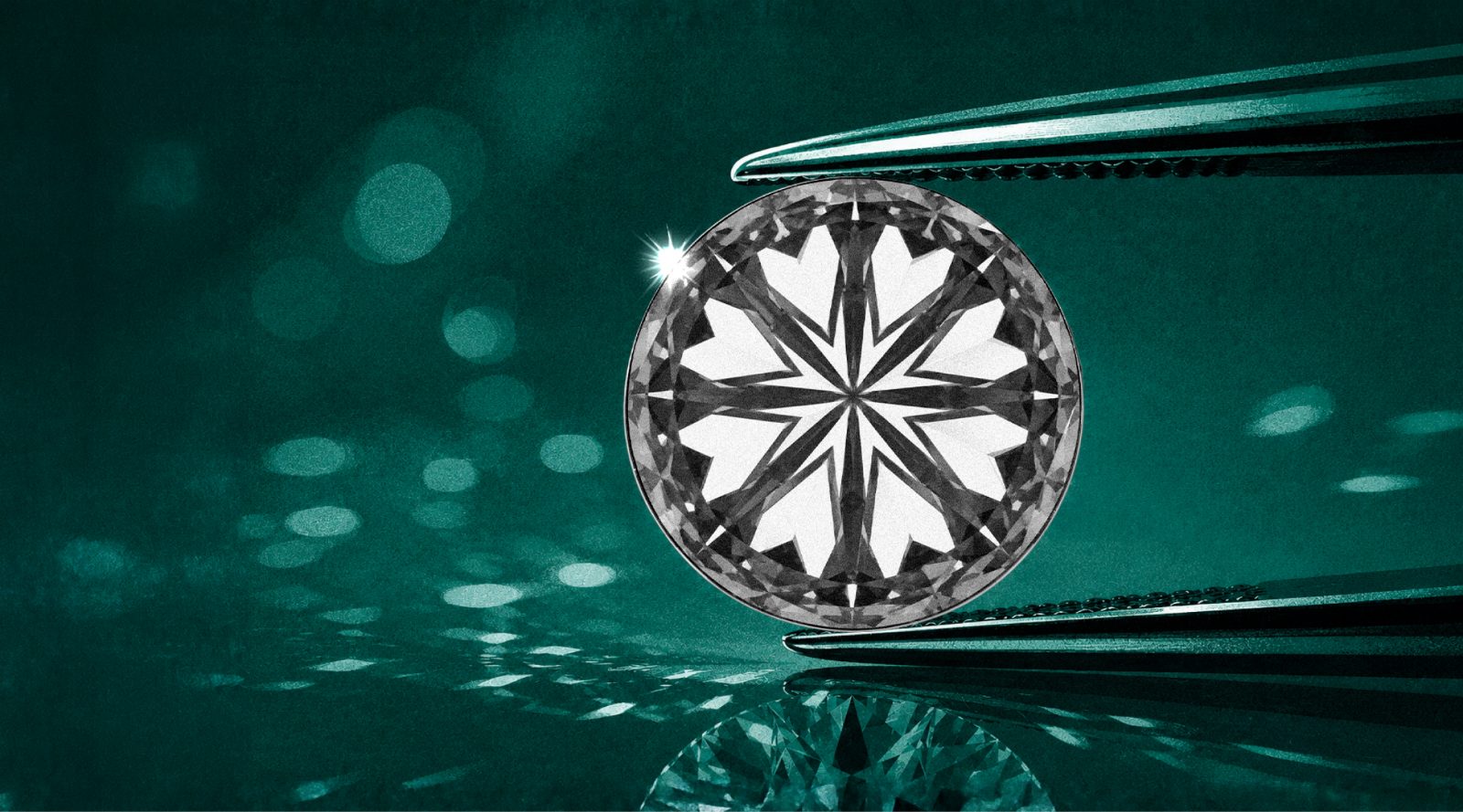 A diamond viewed face up, showing its facet symmetry