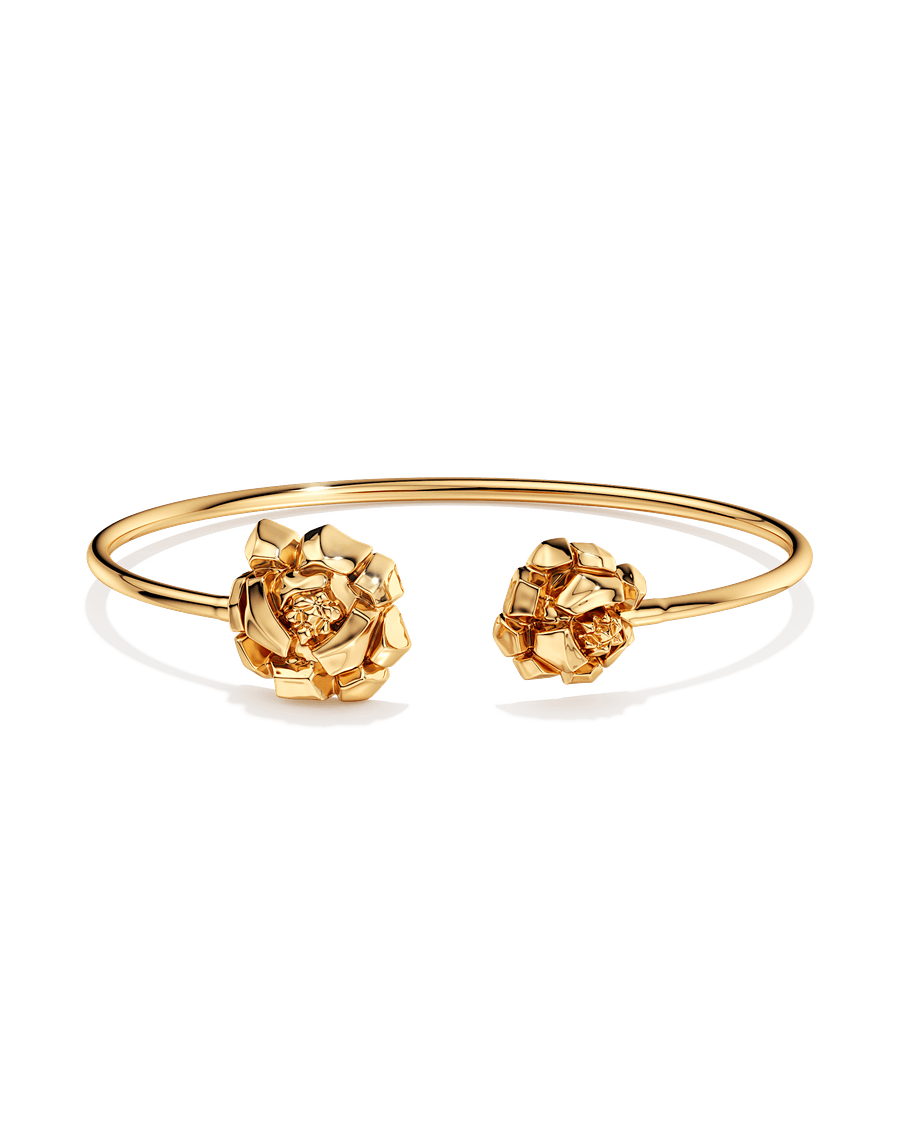 She's a Work of Art Oval Bangle