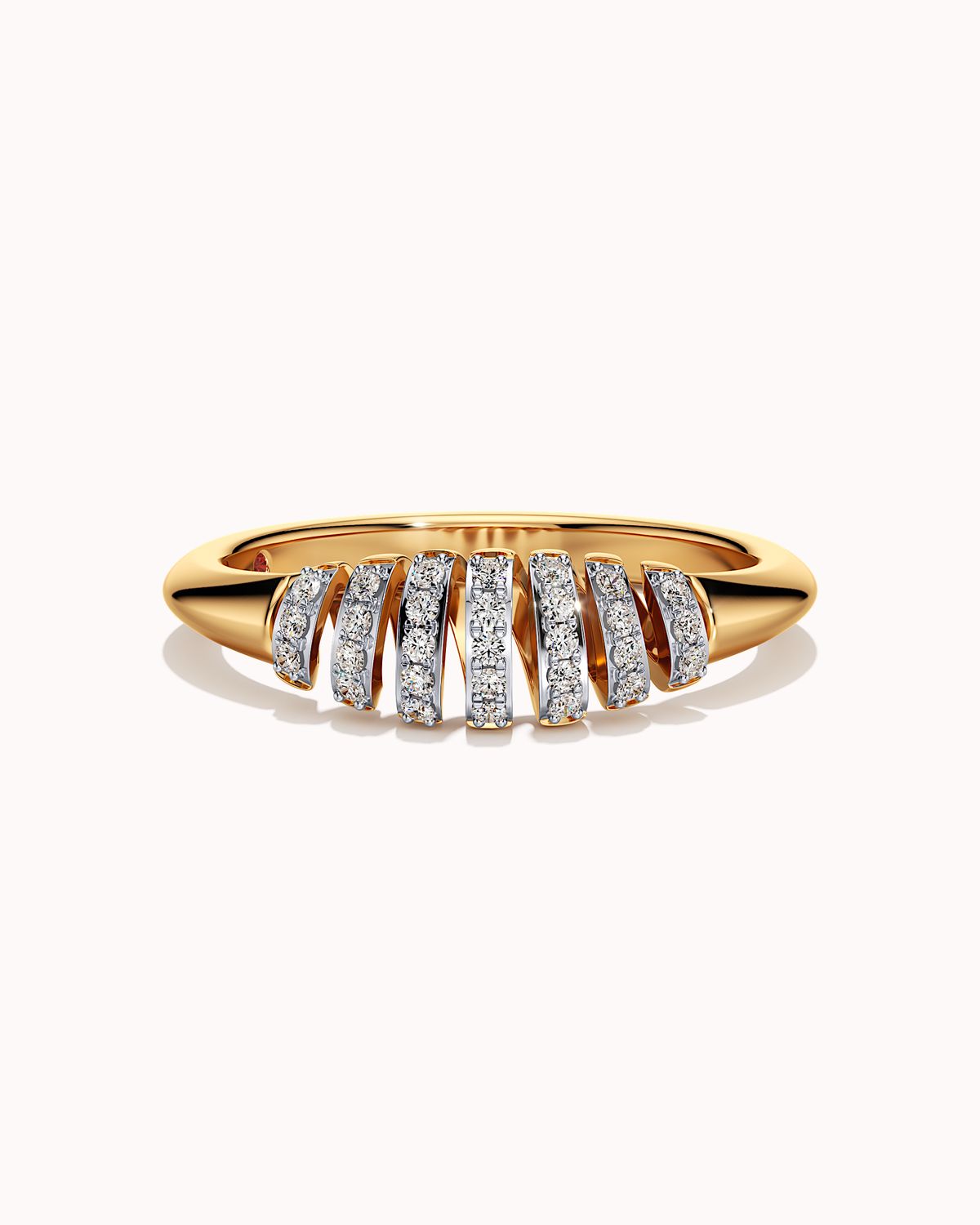 Twisted Fan Ring